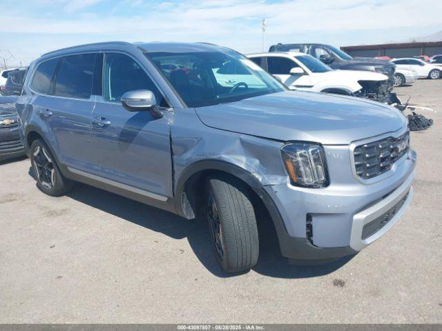  Salvage Kia Telluride