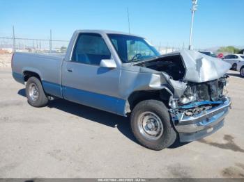  Salvage Chevrolet Gmt