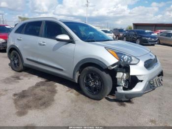  Salvage Kia Niro