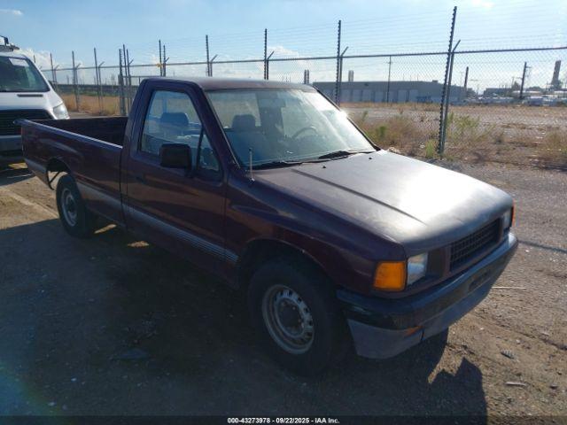  Salvage Isuzu Conventional