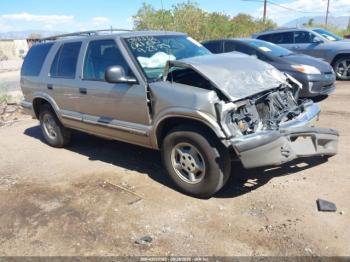  Salvage Chevrolet Blazer