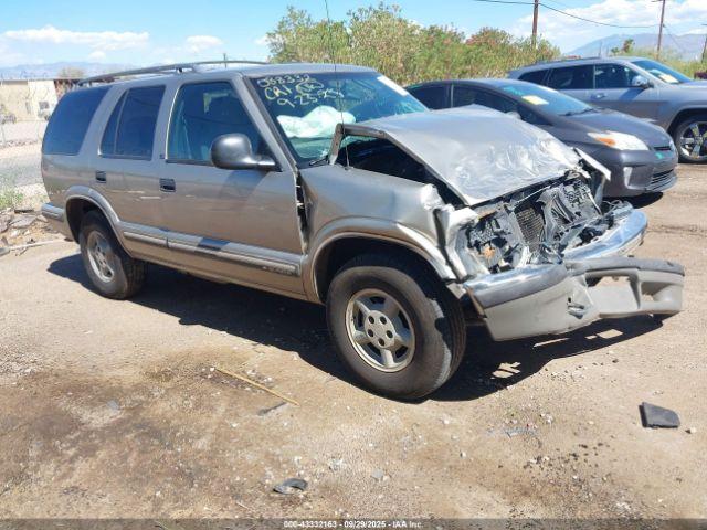  Salvage Chevrolet Blazer