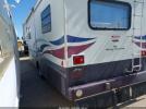 Ford E-450 Standard Image 4