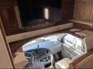 Ford E-450 Standard Image 11