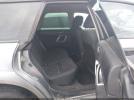 Subaru Outback 2.5i Image 6