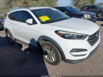  Salvage Hyundai TUCSON