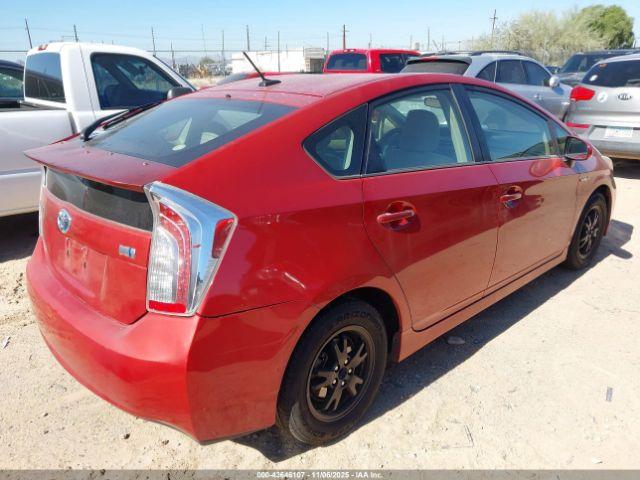 Toyota Prius Three Image 4