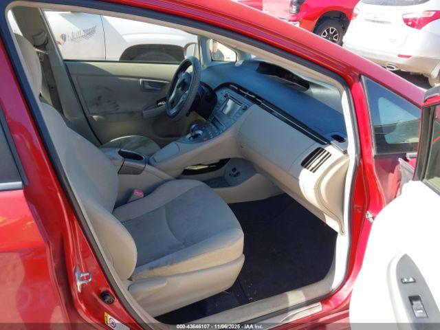 Toyota Prius Three Image 5