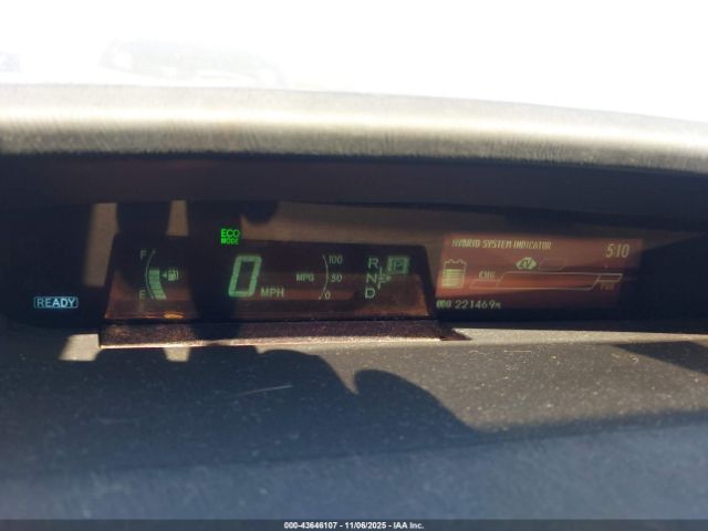 Toyota Prius Three Image 6