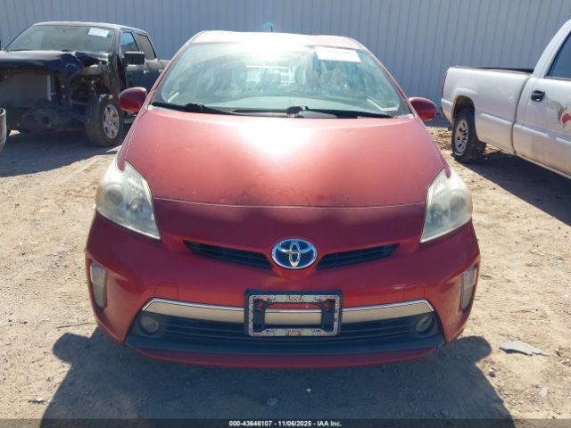 Toyota Prius Three Image 11