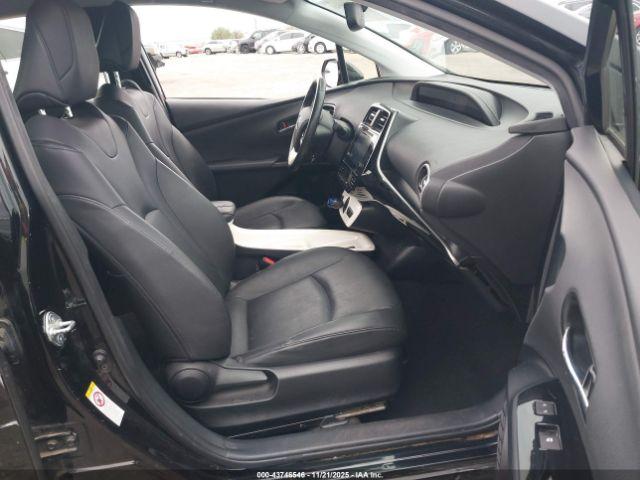 Toyota Prius Four Image 3