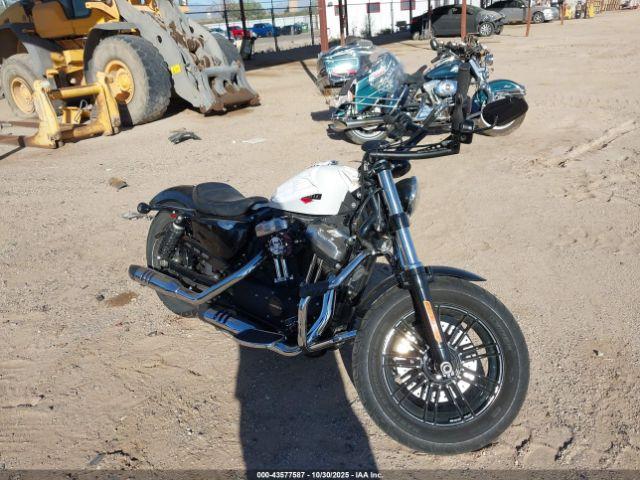  Salvage Harley-Davidson Xl1200