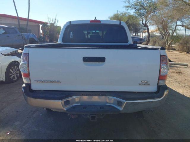 Toyota Tacoma Base V6 Image 11