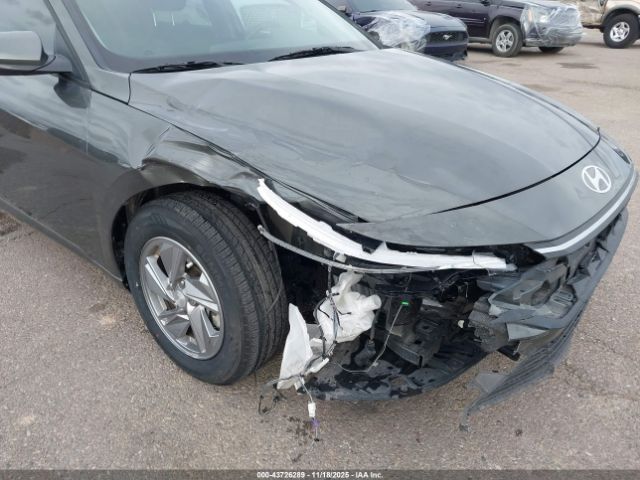 Hyundai ELANTRA Se Image 6