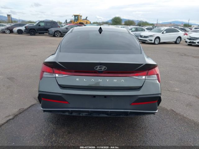 Hyundai ELANTRA Se Image 14