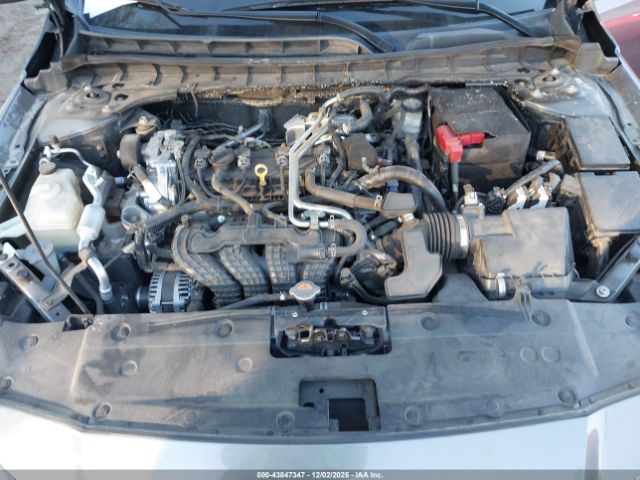 Nissan Altima Sv Fwd Image 4