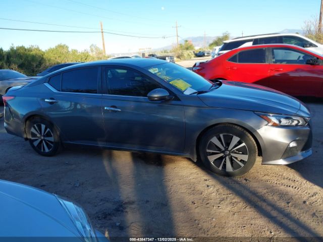 Nissan Altima Sv Fwd Image 14