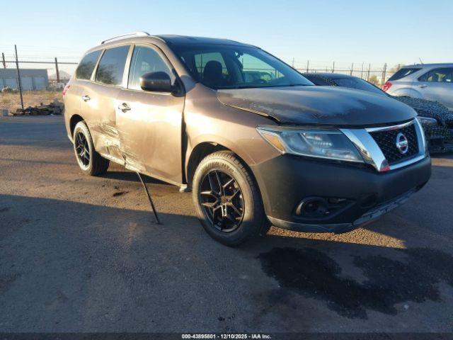  Salvage Nissan Pathfinder