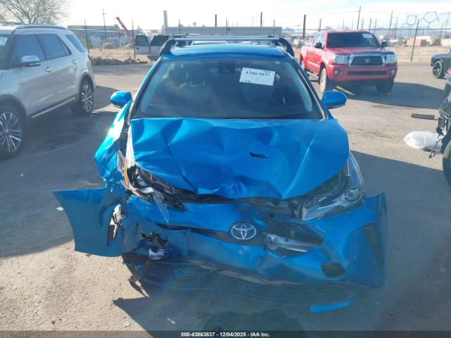 Toyota Prius Le Image 7