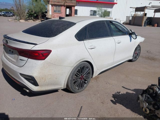 Kia Forte Gt Image 6