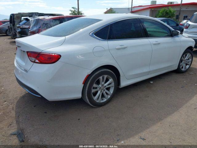 Chrysler 200 Limited Image 8