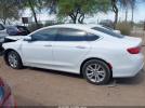 Chrysler 200 Limited Image 17