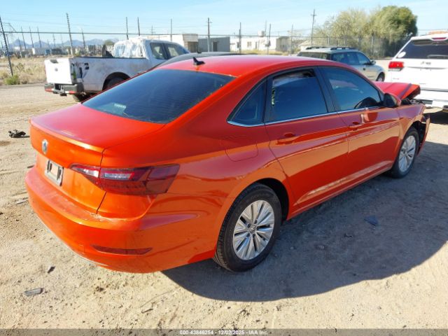 Volkswagen Jetta Image 15