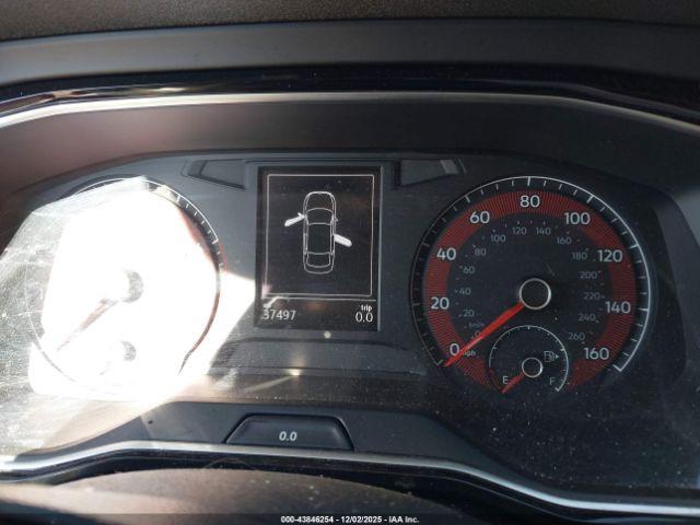 Volkswagen Jetta Image 5