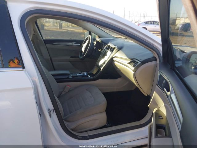 Ford Fusion Se Image 3