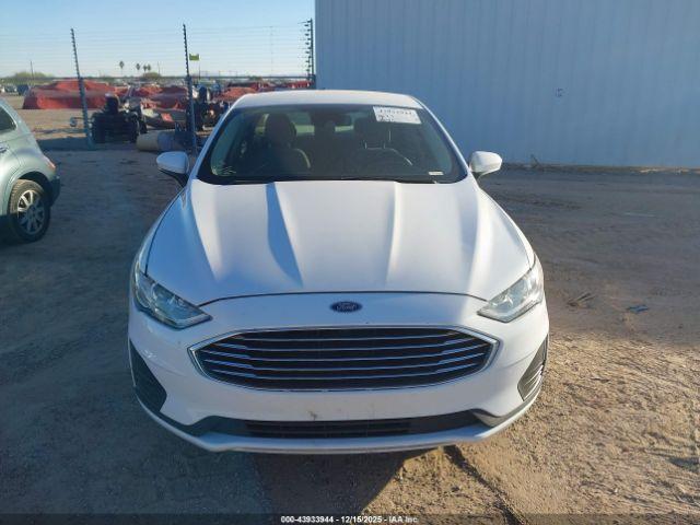 Ford Fusion Se Image 7