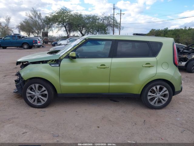 Kia Soul + Image 13