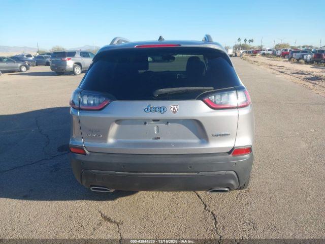 Jeep Cherokee Latitude Plus 4x4 Image 13