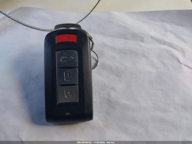 Mitsubishi Outlander Se 2.4 Image 3