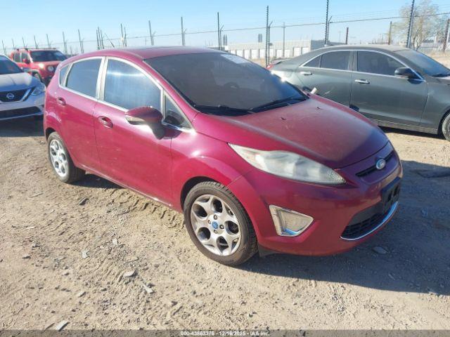  Salvage Ford Fiesta