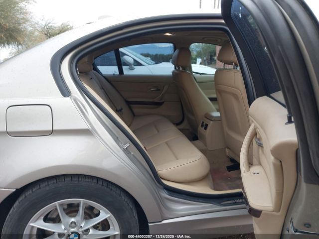 BMW 3 Series Image 8