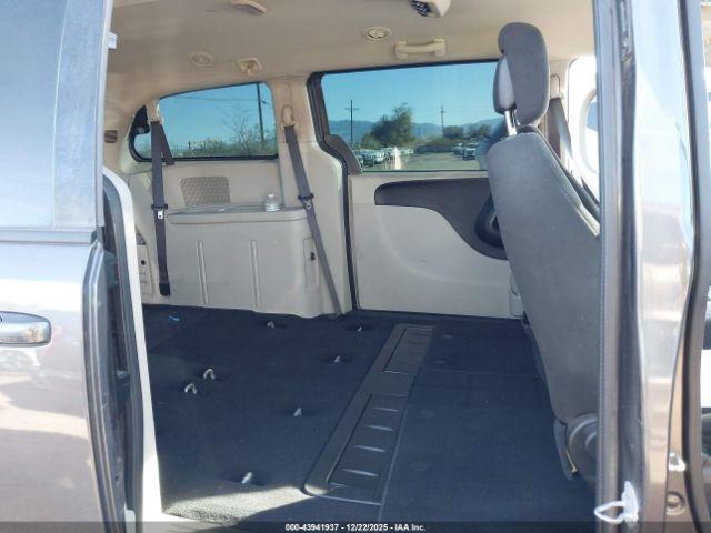 Dodge Grand Caravan Sxt Image 8