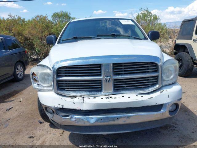 Dodge Ram 1500 Slt Image 2