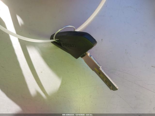 Ducati Scrambler Image 9