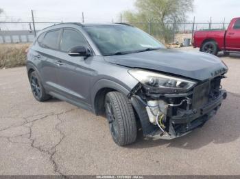  Salvage Hyundai TUCSON
