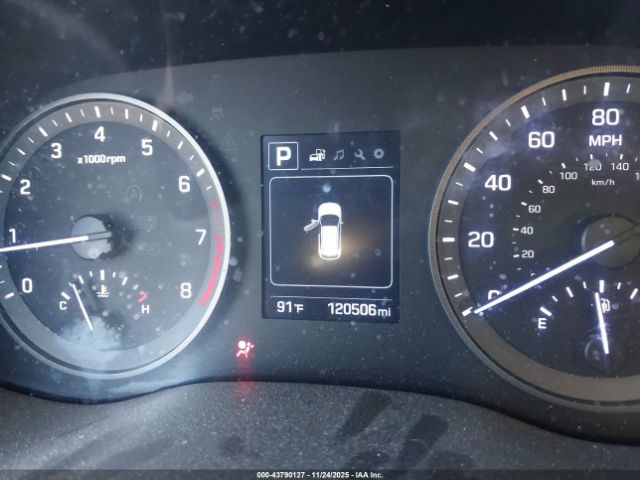 Hyundai TUCSON Se Image 6