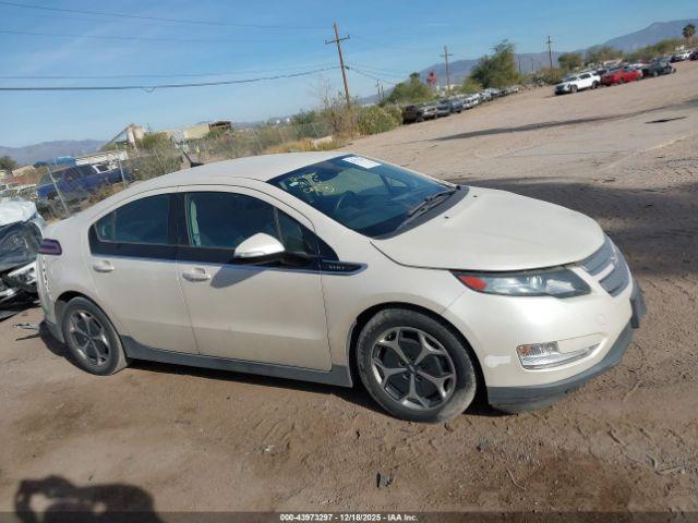 Chevrolet Volt Image 14