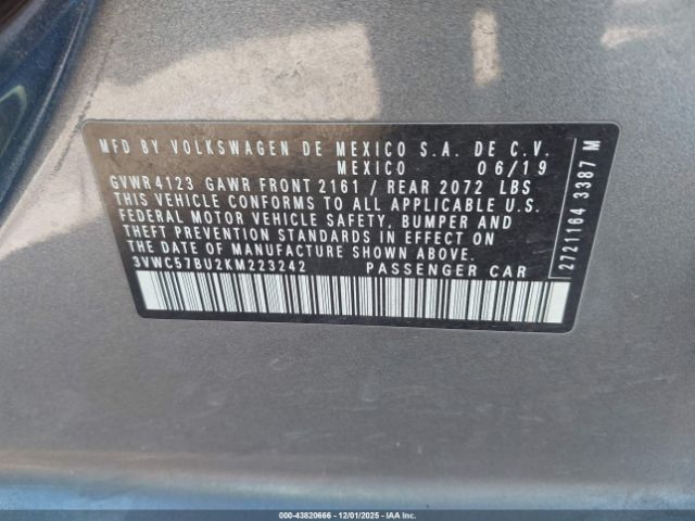 Volkswagen Jetta Image 2