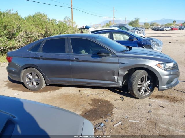 Volkswagen Jetta Image 5