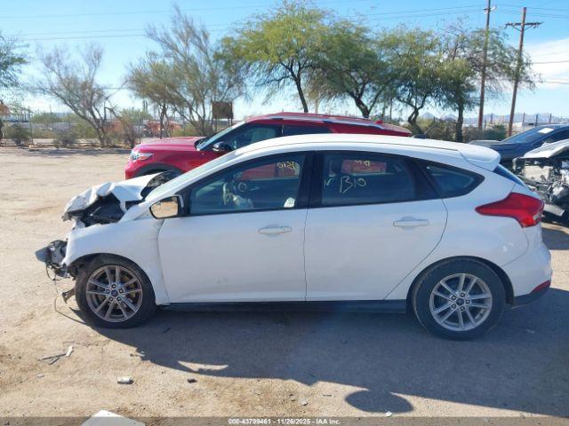 Ford Focus Se Image 13