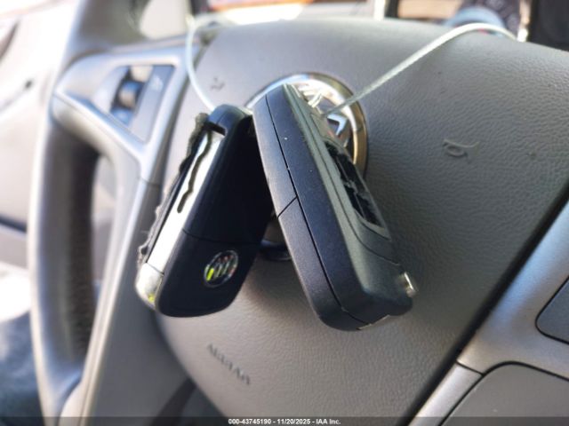 Buick LaCrosse Premium 3 Group Image 11