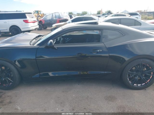 Chevrolet Camaro 1lt Image 16