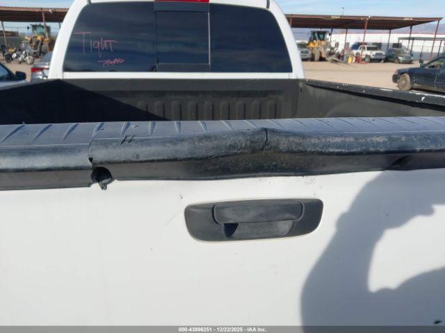 Dodge Ram 1500 Slt Image 8