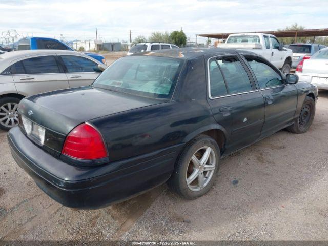 Ford Crown Victoria Police Image 14