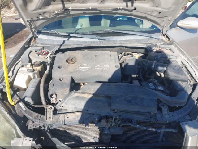 Nissan Altima 2.5 S Image 10