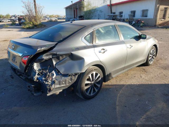 Nissan Altima 2.5 Sv Image 3